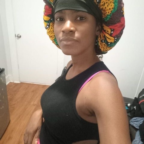 Meet your Posher, Bedlande - Picture 1 of 1